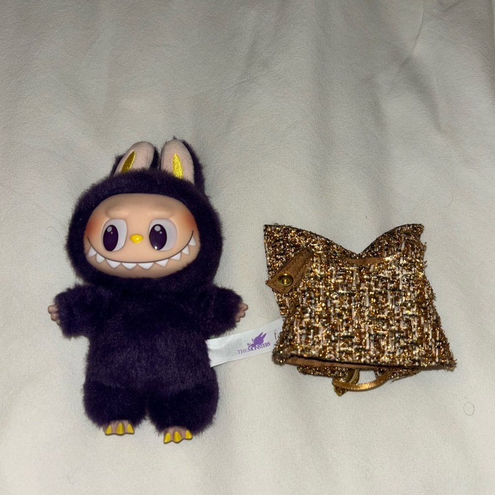 POPMART LABUBU X PRONOUNCE WINGS OF FORTUNE FANTASY VIYNL PLUSH DOLL